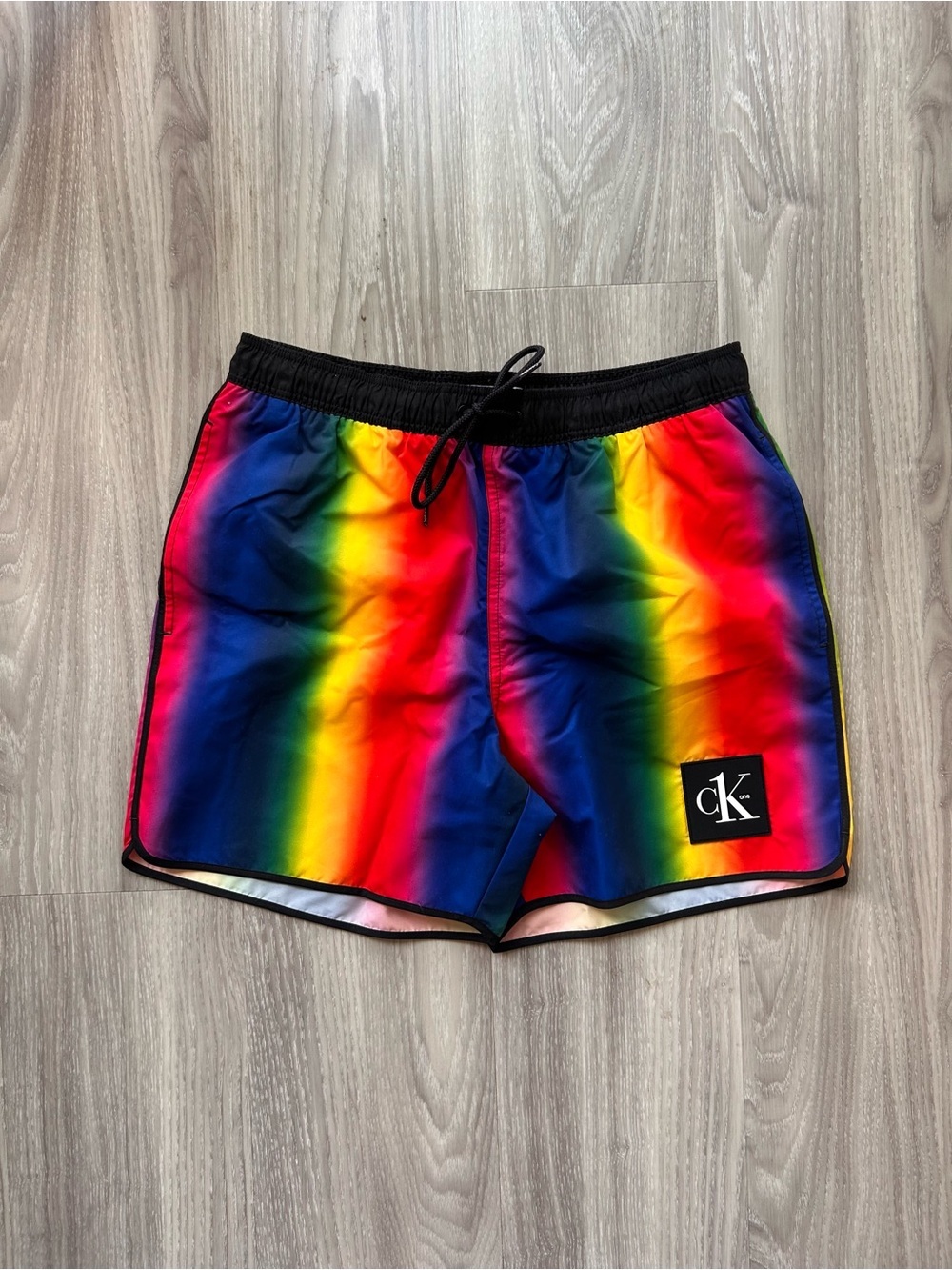Calvin Klein | Festival Swim Shorts in Silver Cloud Aluminum Rainbow (Small) - Picture 5 of 9